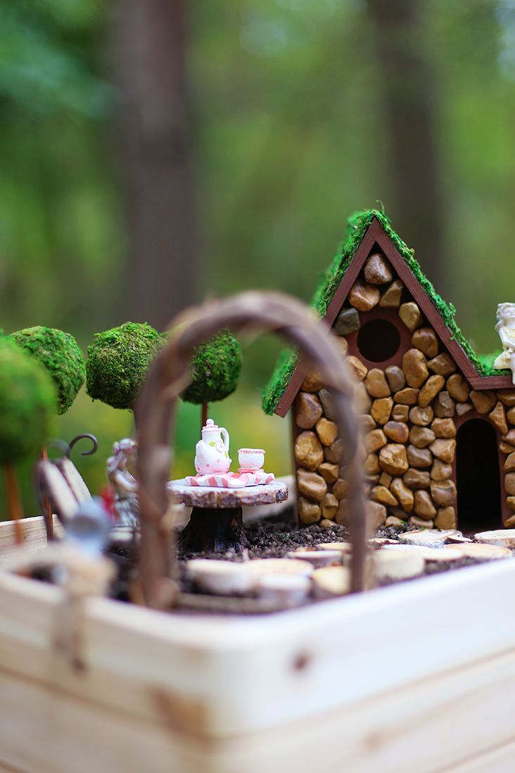 DIY Fairy Garden and Fairy House Tutorial - Sew Much Ado