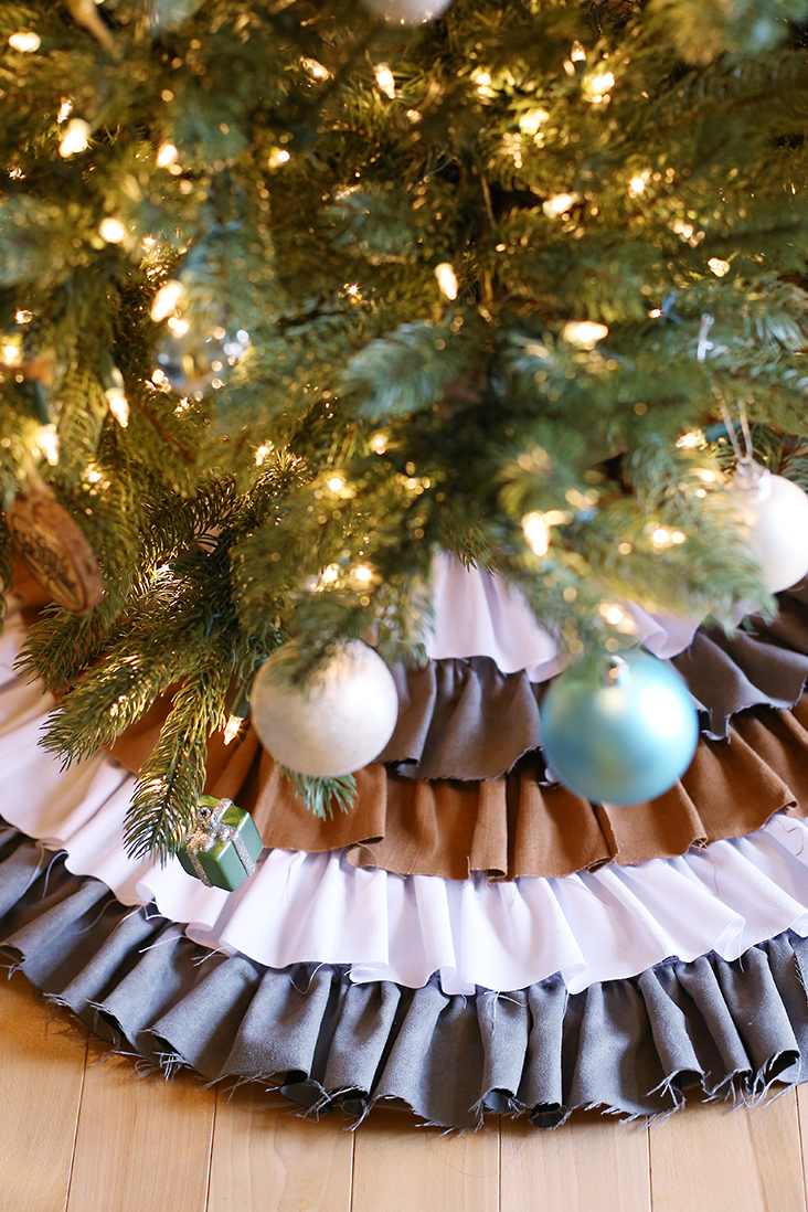 DIY No Sew Ruffled Tree Skirt - Sew Much Ado