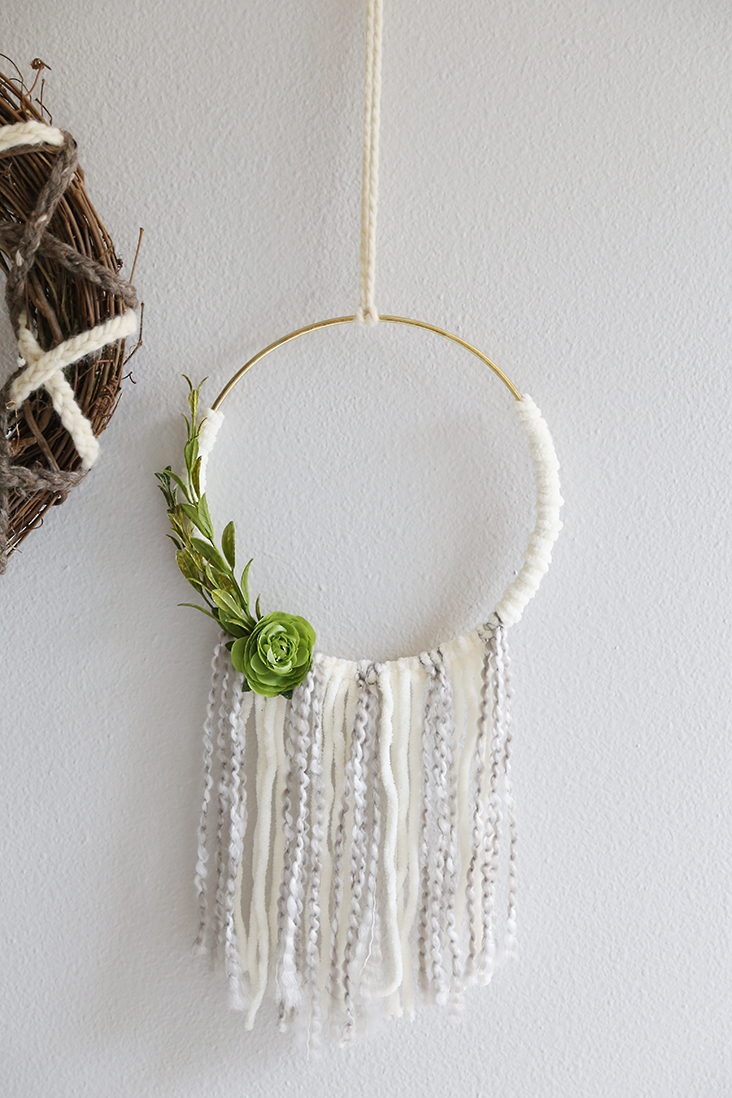 DIY Yarn Wreath Tutorial 3 Ways! Sew Much Ado