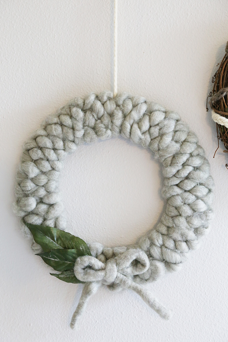 DIY Yarn Wreath Tutorial 3 Ways! Sew Much Ado